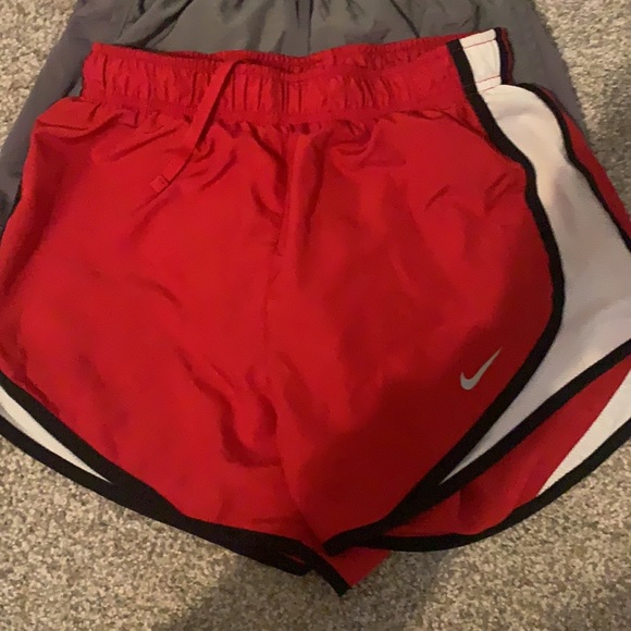 Nike Shorts Lot- All Women’s Small or XS - Picture 3 of 3